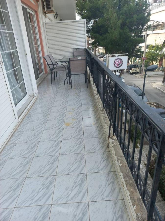 Harma Cozy Apartment เอเธนส์ ภายนอก รูปภาพ