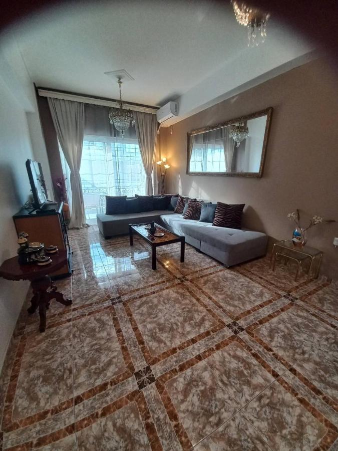 Harma Cozy Apartment เอเธนส์ ภายนอก รูปภาพ