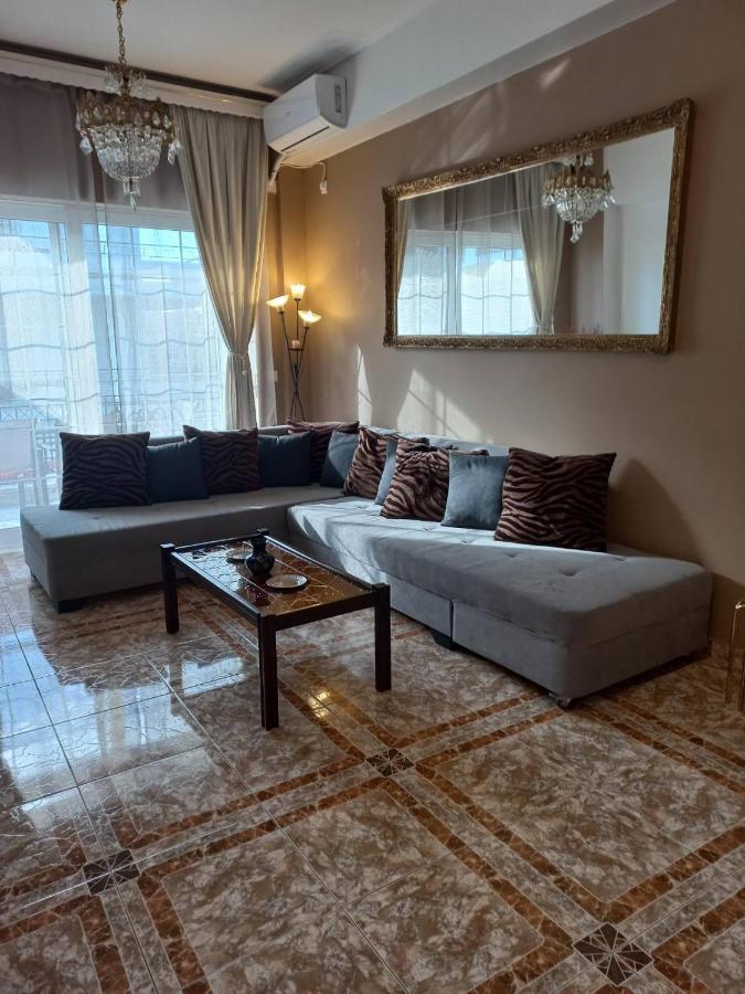 Harma Cozy Apartment เอเธนส์ ภายนอก รูปภาพ
